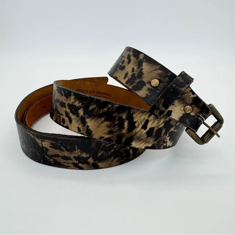 PERRY ELLIS Invisible‎ Buckle Belt S Leopard Print Leather Neutral Casual